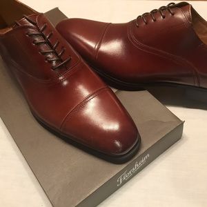 Florsheim Men’s Cap-toe Dress Shoes NWOT